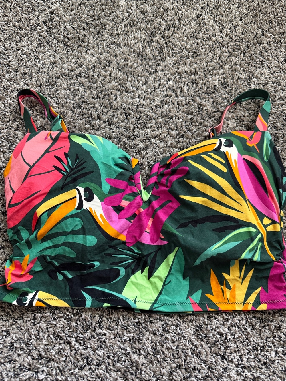 Tropical Toucan Print Bikini Top - Vibrant Multicolor